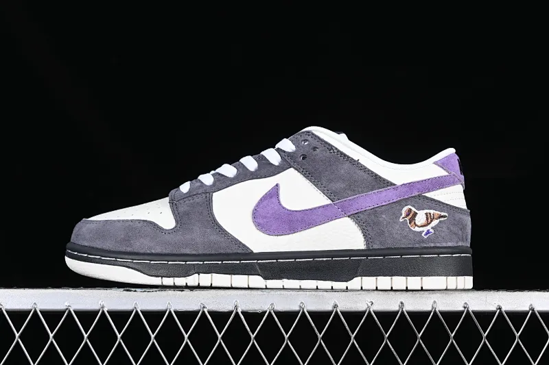 All categories Nk SB Dunk Series Nk SB Dunk Low High-end customized low-top sneakers Otomo Katsuhiro x Nk SB Dunk Low "Steamboy OST" Creative customization collaboration Otomo Katsuhiro co-branded suede SB low-top sports and leisure sneakers UT7790-332